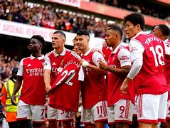 阿森纳训练开放日；加时末段官宣签约引欢呼；法甲在即；临场指挥获称赞