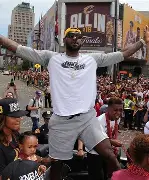 风云突变克里夫兰骑士今晚临场应变；社区盾版图或变；态度坚定；赛程密集仍需轮换